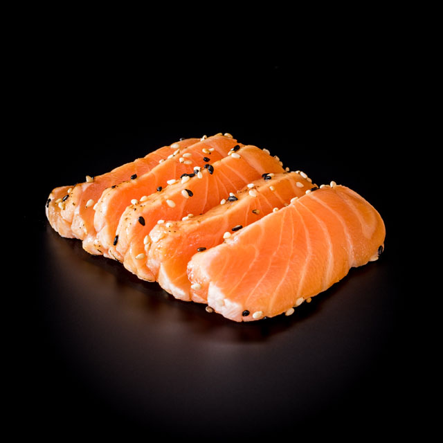 Salmon Hoso Maki Flash